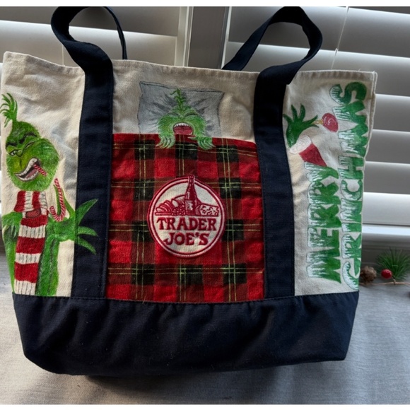Trader Joe’s Hand Painted Large Tote ONE OF A KIND - Picture 8 of 8